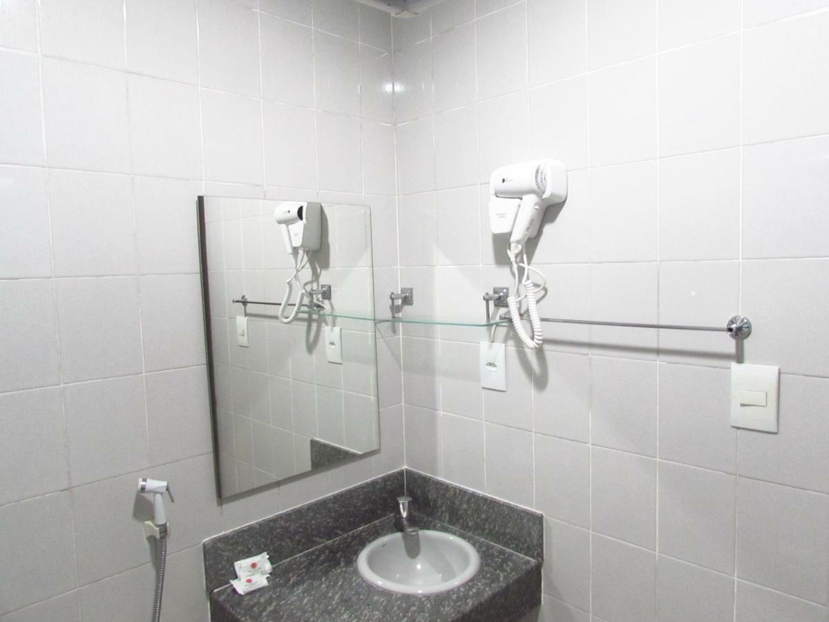 Thanharu Praia Hotel Anchieta  Phòng bức ảnh